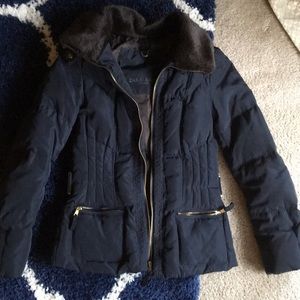 Down hooded jacket